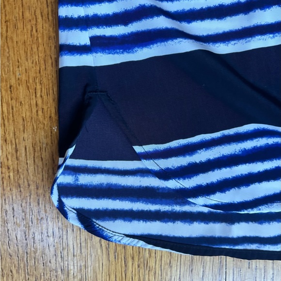 CHICOS NAVY BLUE - WHITE STRIPED TANK - Picture 7 of 7
